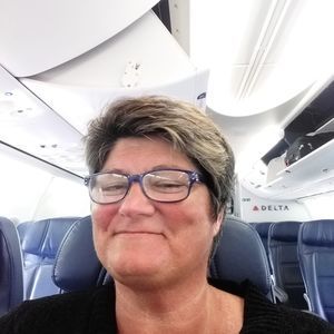 Meet your Posher, Dana